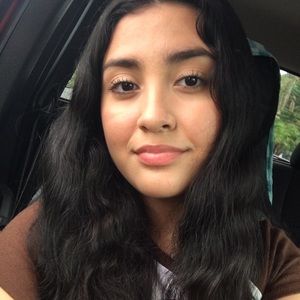 Meet your Posher, Roselyn